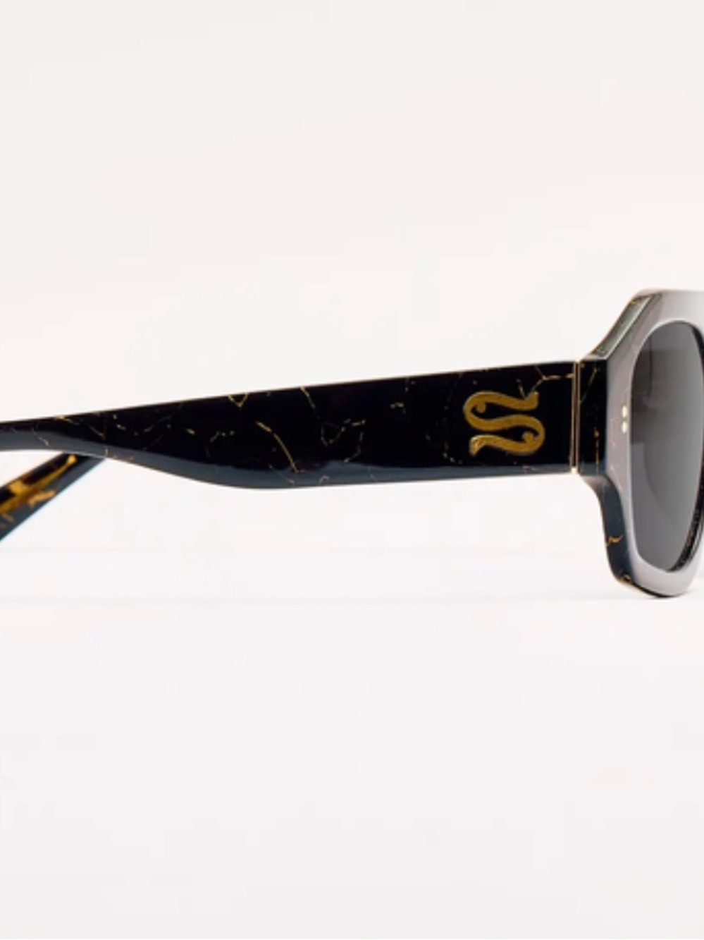 Sardine Louis Nouveau Noir Sunglasses - Picture 5 of 16